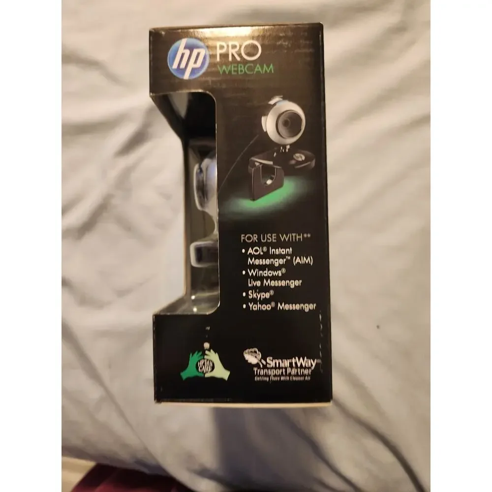 NEW IN BOX. HP Pro Webcam AU165AA - 640x480 2MP USB Video Camera